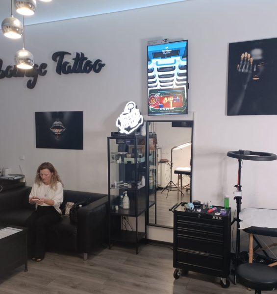 Reteaua Digitala DOOH Indoor - TABOO LOUNGE TATTOO | Salon de tatuaje